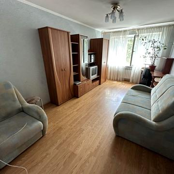 Академіка Корольова просп., 12-Ж