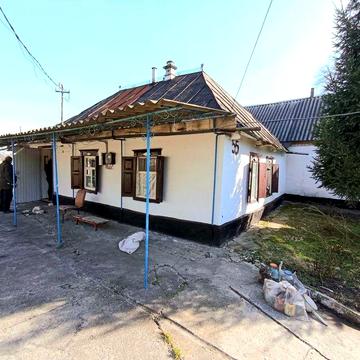 Продам хороший домик в Подгородном