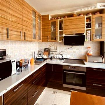 Продаж 2к Квартира Радужний масив