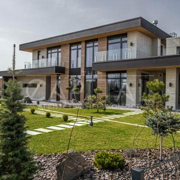 Зоряна