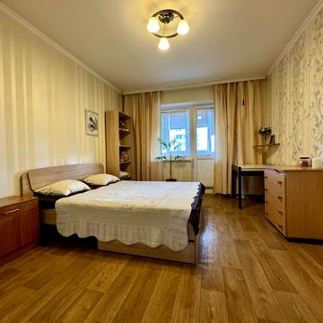 Каштанова вул., 14-А
