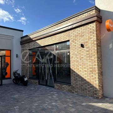 Партизанська вул., 15