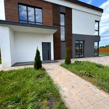 Продається новий будинок біля озера від ЗАБУДОВНИКА