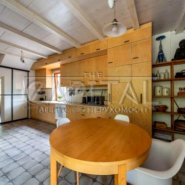 126-та Садова вул., 19