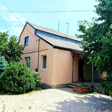 Сдам дом 107М2 на Металургов, Петровского.