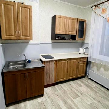 Євгена Чикаленка вул., 66