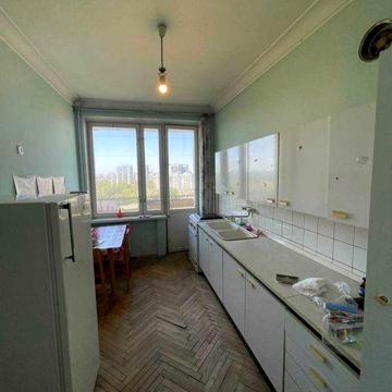Продаж 2-кім. метро Печерська вид на Батьківщину Мати, Дніпро