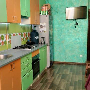 Івана Пулюя вул., 40