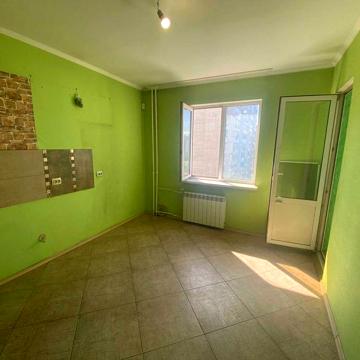 Продається 1-кімнатна, вул. Урлівська, 5А– 50 000 у.е.