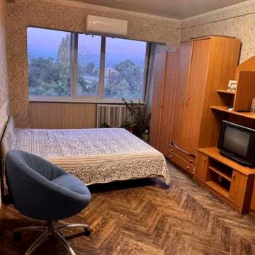 Відрадний просп. (Чубаря), 30