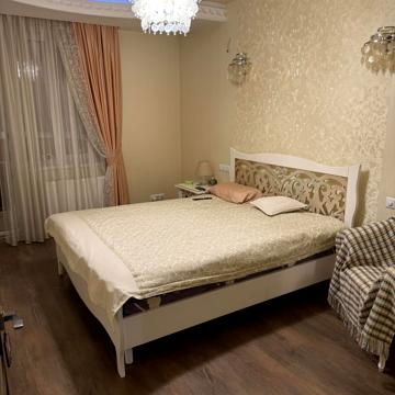 Драгоманова вул., 6/1