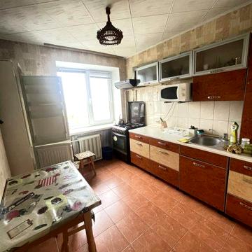Оренда 3-к.кв з окремими кімнатами р-н Соцмістечко