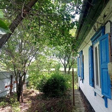 Будинок у селі Великі Сорочинці