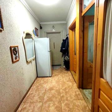 Продаж 3к Квартира Героїв Крут (Героїв Сталінграду) бульвар