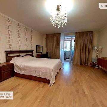 Продаж 3к Квартира Скворцова вулиця