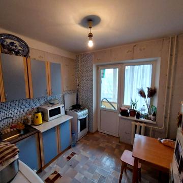 Євгена Коновальця вул. (Щорса), 37
