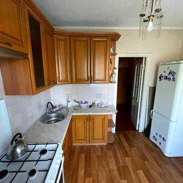 2 кімнатна квартира Таращанська
