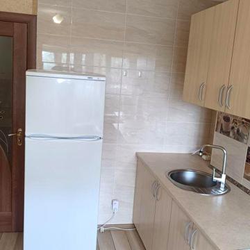 Здається 2кім.квартира з АГВ, меблями і технікою на 600річчі
