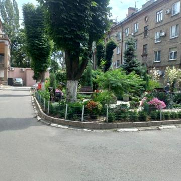 Квартира по Базарная 14А над Комсомольцем