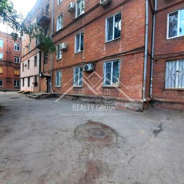 Героїв-Підпільників просп. (Дзержинського), 40