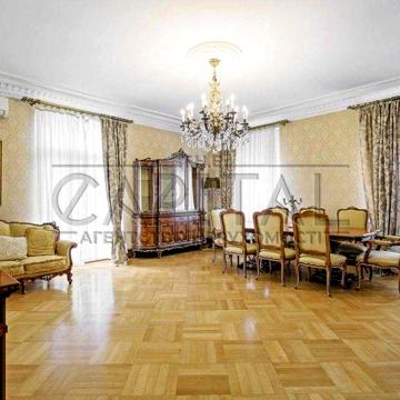 Аренда / Квартира / ул. Орлика Пилипа, Печерск, Киев