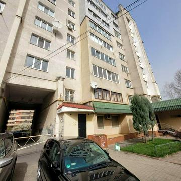 Зеновія Красівського вул., 3