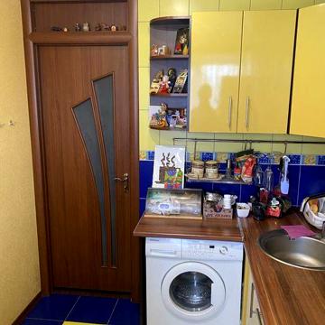 Сдам 1но комнатную квартиру на пр Слобожанском