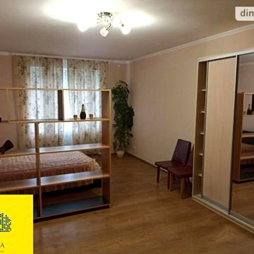 Продаж 1к Квартира Паркова вулиця