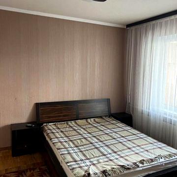 Оренда 2к квартири Віноградарь проспект Свободи, 4а