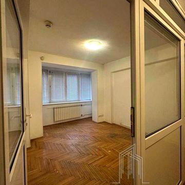 Продаж 2-х кімнатної квартири Велика Васильківська 124-А БІЛЯ метро
