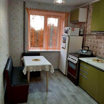 Довгострокова оренда 2к Квартира Петлюри Симона вулиця