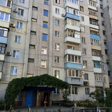 Сдам 3х комнатную квартиру в долгосрочную аренду