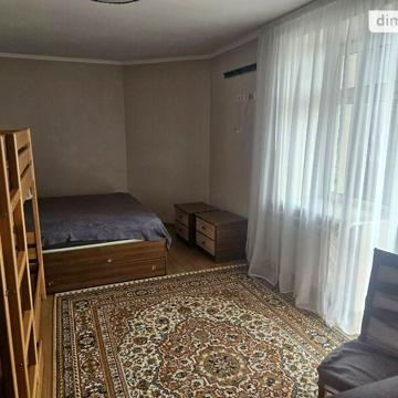 Довгострокова оренда 2к Квартира Бережанська вулиця