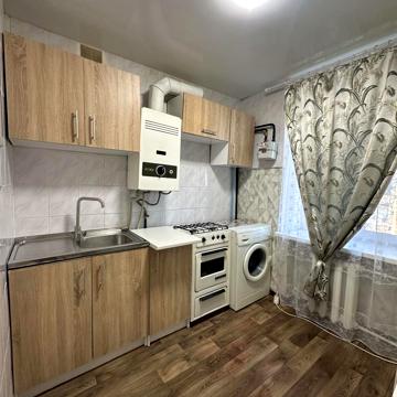 Миколи Краснова вул., 3