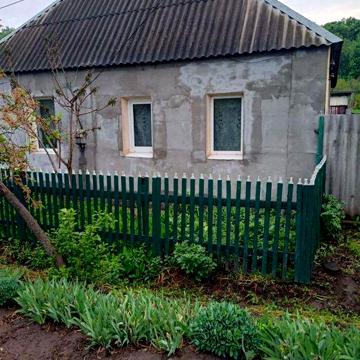 Дом в пгт Золочев