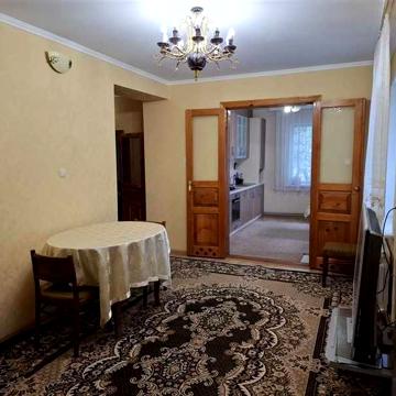 будинок Олександрівка 150 м двохповерховий дім з гаражом
