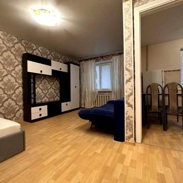 Пилипа Орлика просп., 2