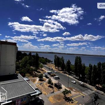 Продаж 3к Квартира Лазурна вулиця