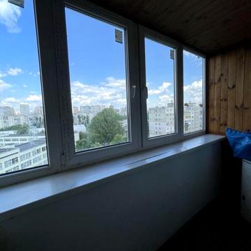 Вул. Лятошинського, 3-к квартира 65,5 м2, поруч з ТЦ Республіка.