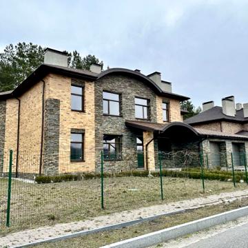 Лісова вул., 50
