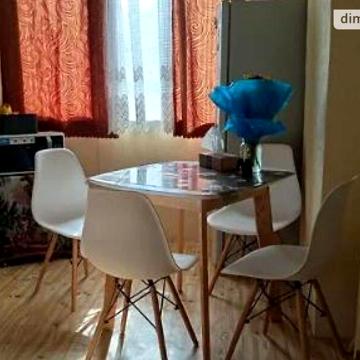 Продаж 3к Квартира Торгова вулиця