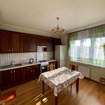 Петропавлівська вул., 50-Б