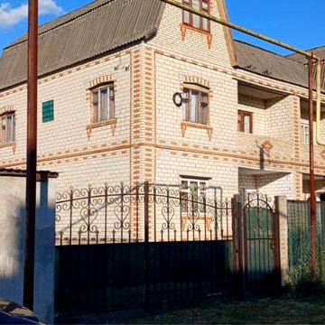 Продається приватний будинок