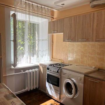 Довготривала оренда квартири, вул. Перемиська