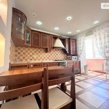 Продаж 2к Квартира Академіка Ющенка вулиця ЖК Микрорайон Подолье