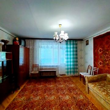 Оренда 3-кім квартири, Незалежності 12