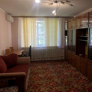 Здам 1 кімнатну квартиру по вул . Ріхтера