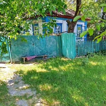 Дом в селище Знамьянка друга