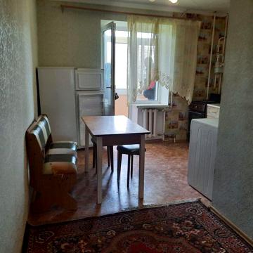 Сдаю срочно 1комн.кв р-н Ц.рынка ул 8марта, ремонт, мебель , техника