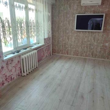 Дом на Ленпоселке. Отличное расположение.